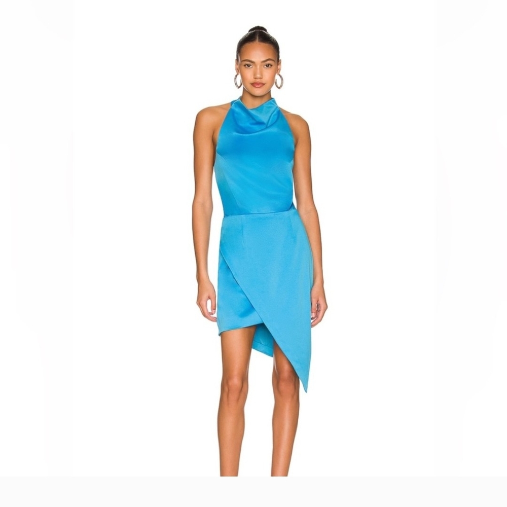 Elliatt Asymmetrical Dress In Blue